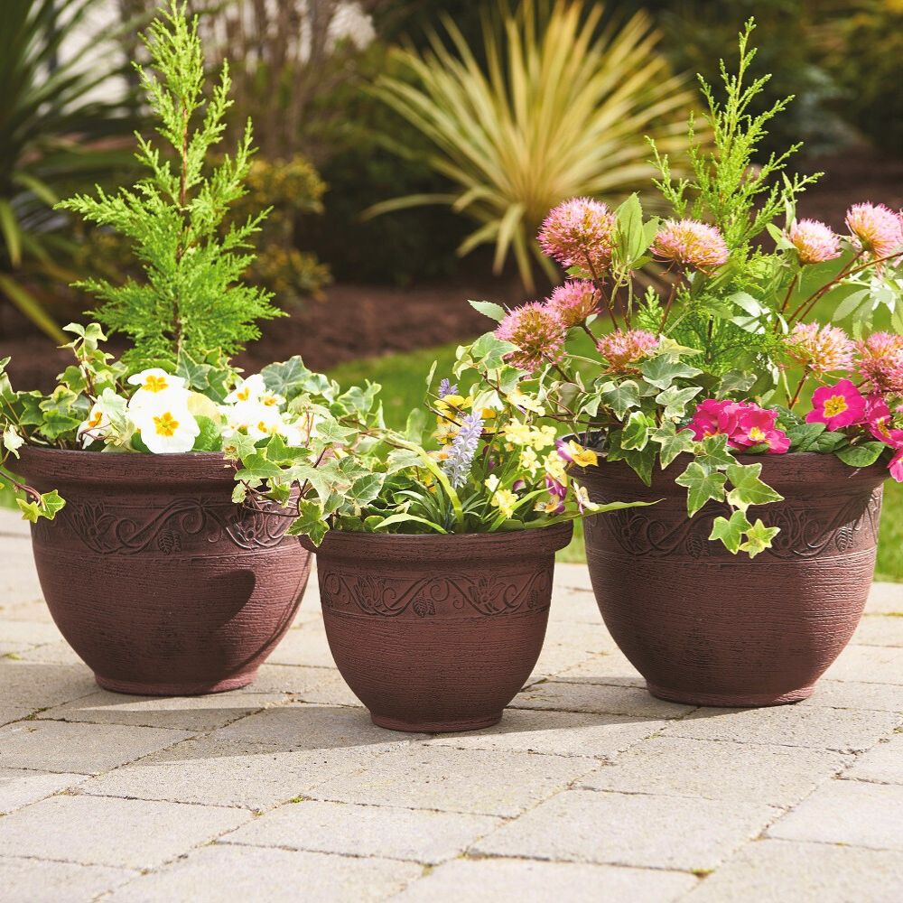 Pack of 3 Brown Antique-Style Planters – Vintage Garden Pots Set