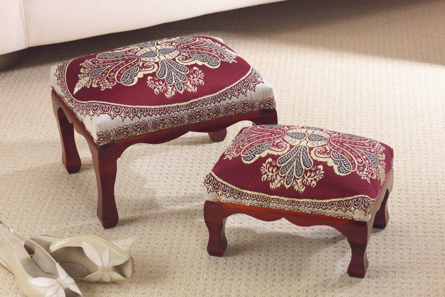 Elegant Nesting Footstools – Set of 2 Upholstered Ottoman Stools with Mahogany Legs