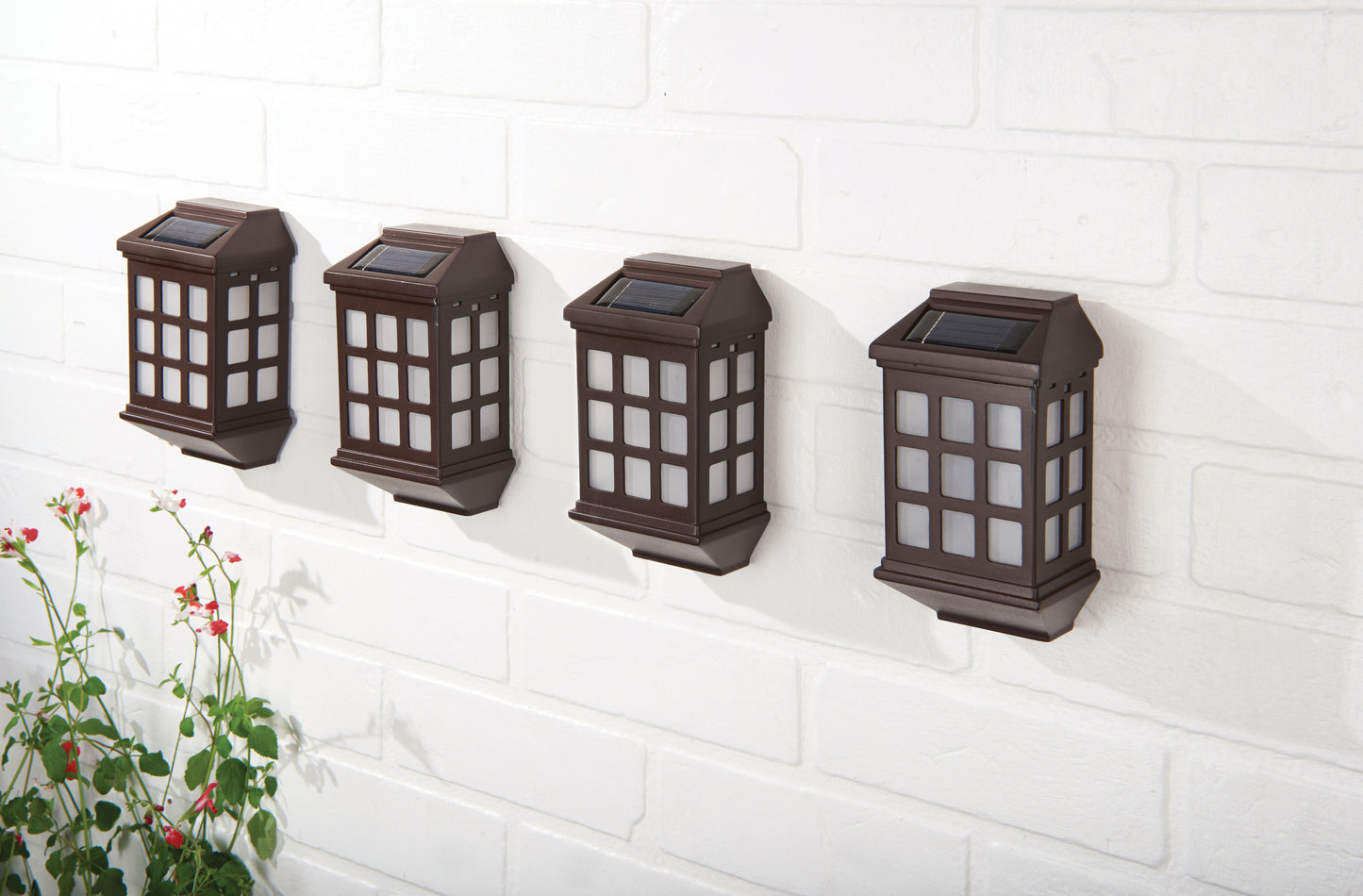 Pack of 4 Deluxe Solar Fence Lights – Warm White LED Outdoor Wall Lights